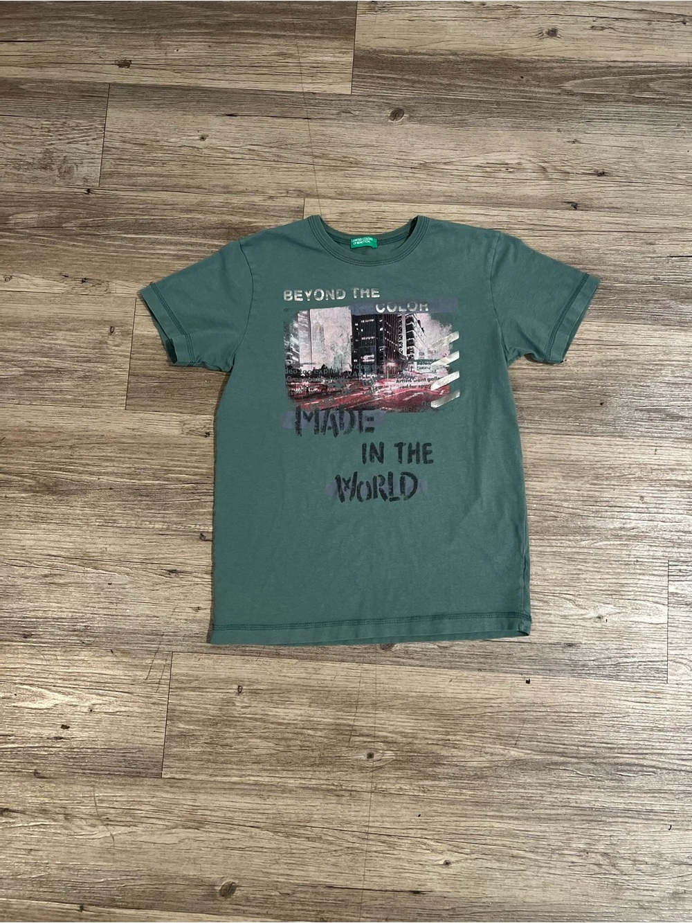 UNITED COLORS OF BENETTON Official Unisex Vintage 90s T-Shirt Medium